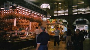 inside mercado central valencia