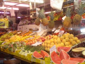 mercadocentralfruitstall